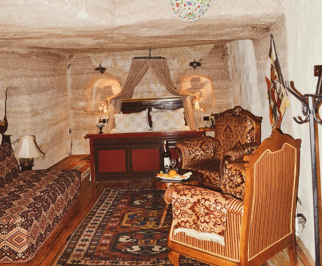 Bed and Breakfast Emily Cave House Göreme Zewnętrze zdjęcie