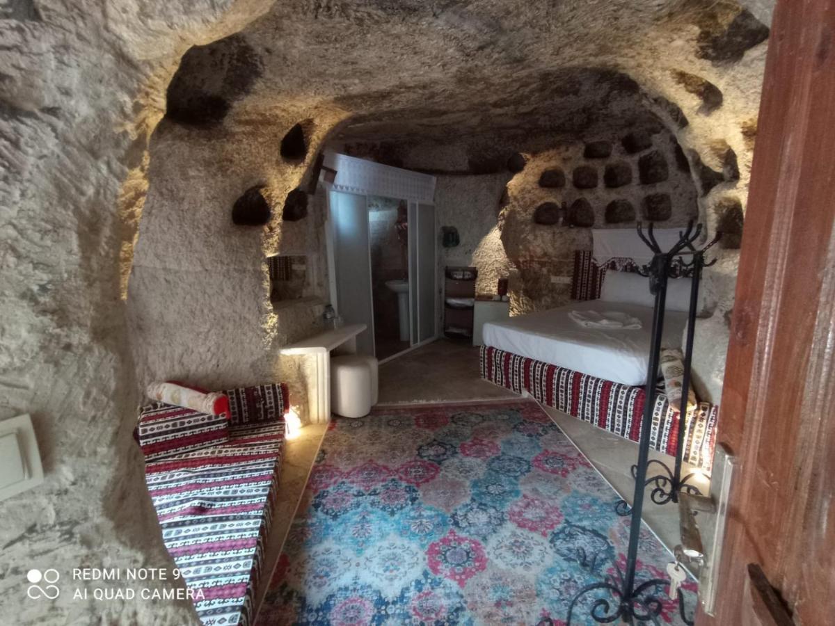 Bed and Breakfast Emily Cave House Göreme Zewnętrze zdjęcie