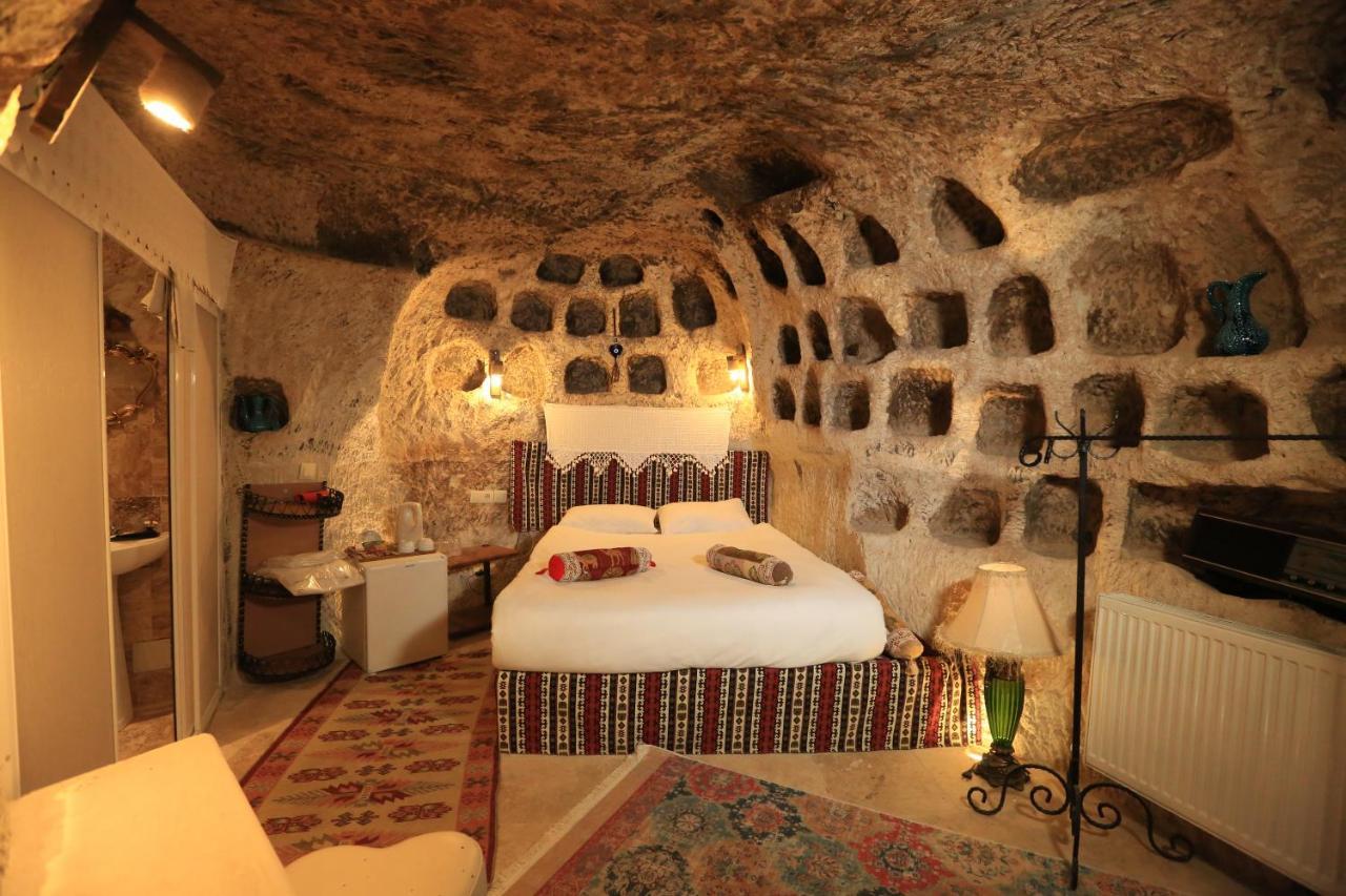 Bed and Breakfast Emily Cave House Göreme Zewnętrze zdjęcie